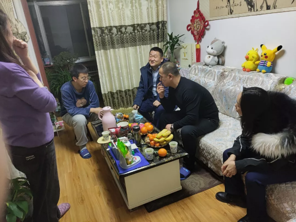 关爱员工冷暖 传递组织温情——米兰网页版·官方端入口-米兰online(中国)
组织开展员工家访活动(图2) 关爱员工冷暖 传递组织温情——米兰网页版·官方端入口-米兰online(中国)
组织开展员工家访活动(图2)