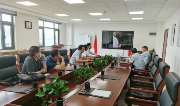 米兰网页版·官方端入口-米兰online(中国)
城东污水处理公司开展管网清淤工作(图3)