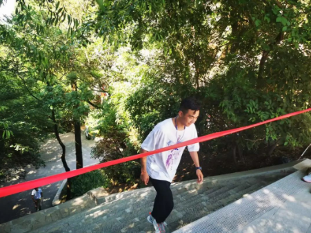 助力文旅市场 展示产投风采——米兰网页版·官方端入口-米兰online(中国)
组织开展员工登山比赛活动(图8)